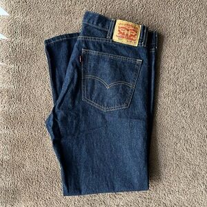 Levi’s 505 Jeans / 38 x 30